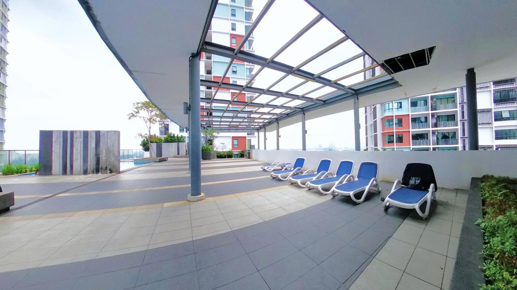I-City Free Wifi 55Inch Smarttv Car Park Fit 5Pax Шах-Алам Екстер'єр фото
